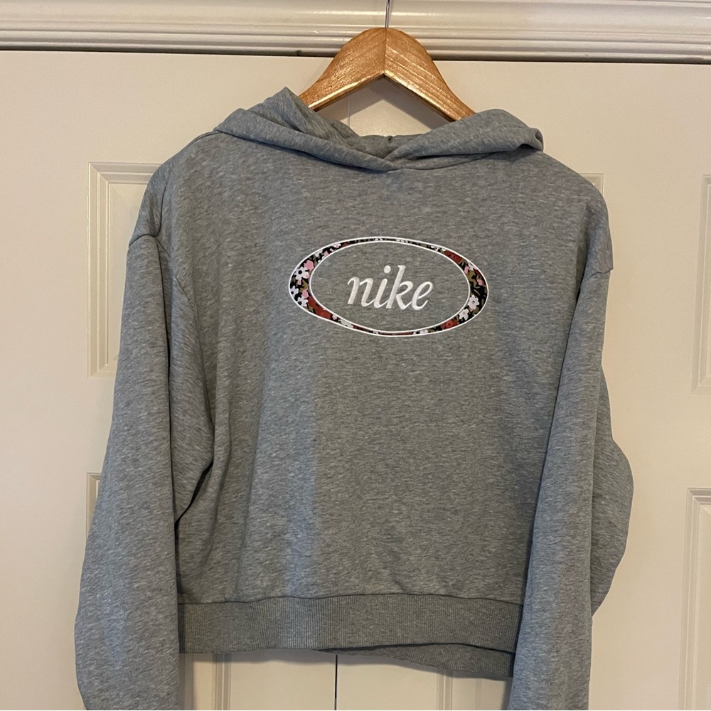 Nike Embroidered Floral and Gray Cropped Hoodie